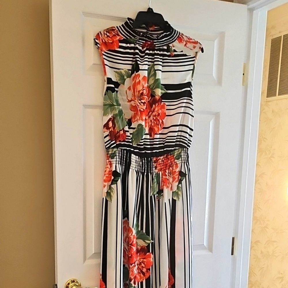 Floral Striped Sleeveless Dress